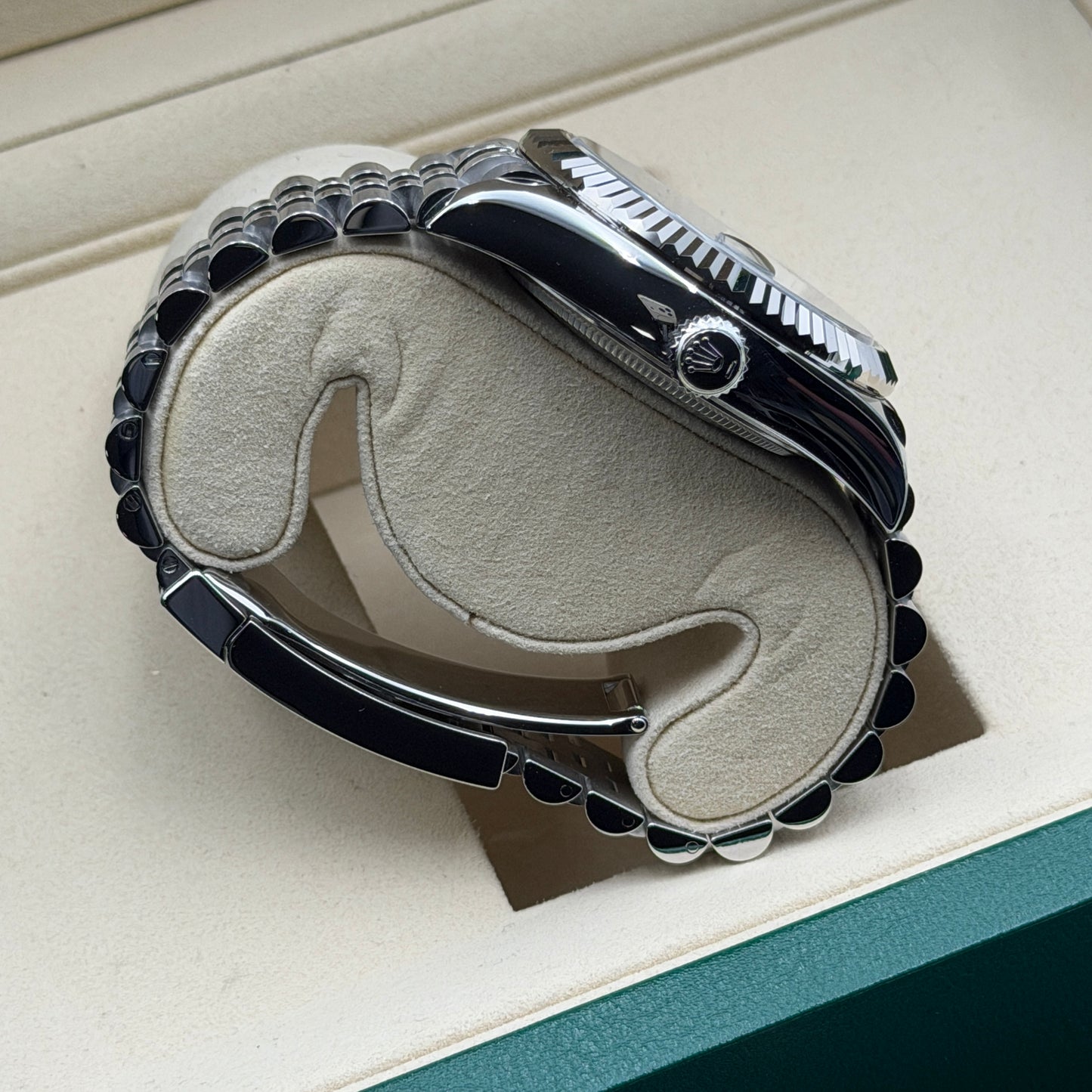 Rolex Sky-Dweller / 336934 / Mintgrün / Jubilee / Full Set / 01.2026