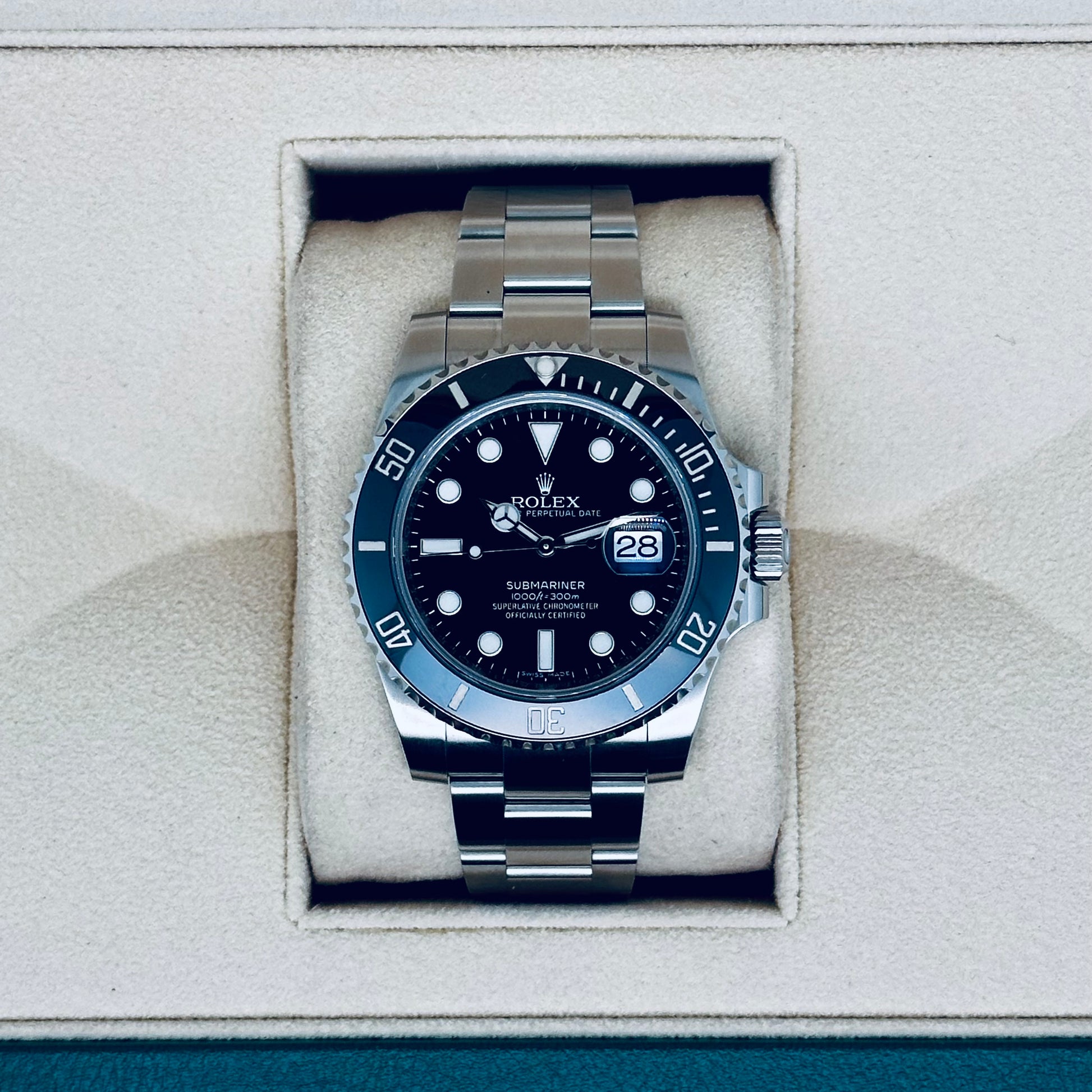 Rolex Submariner / 116610LN / schwarz / Oyster / Full Set / 2018