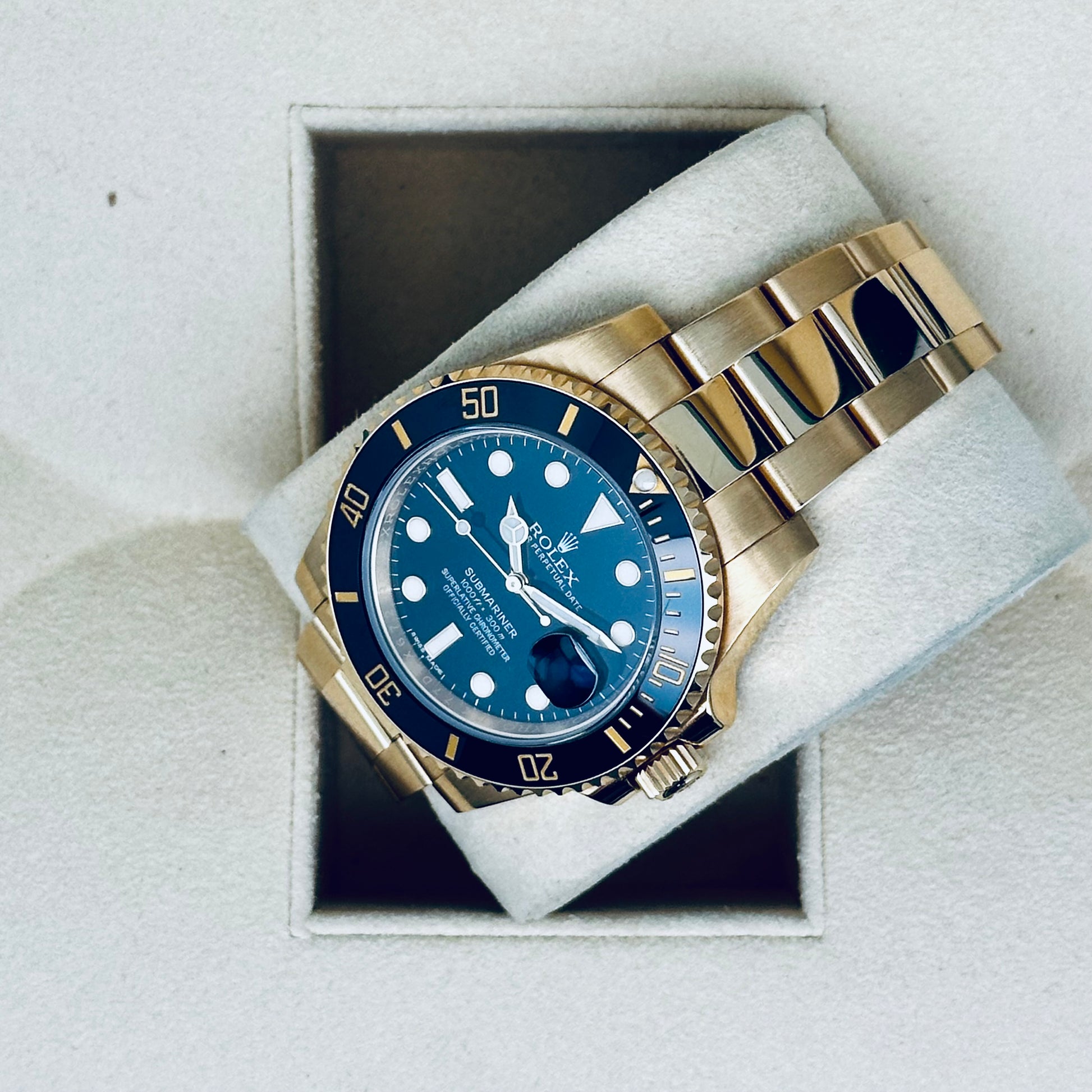 Rolex Submariner / 116618LN / schwarz / Oyster / Full Set / 2015