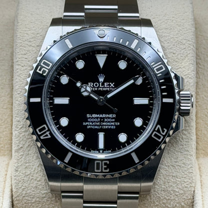 Rolex Submariner / 124060 / Schwarz / Oyster / Full Set / 2024