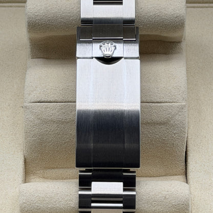 Rolex Submariner / 124060 / schwarz / Oyster / Full Set / 2026