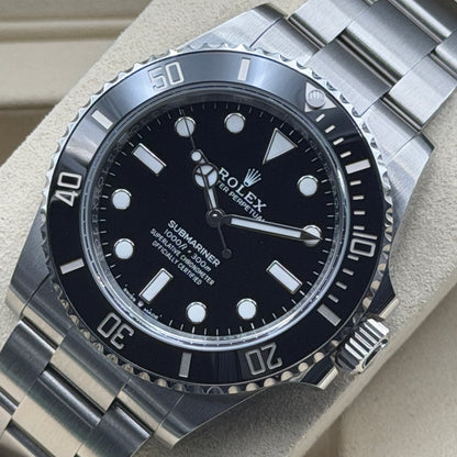 Rolex Submariner / 124060 / Schwarz / Oyster / Full Set / 2026