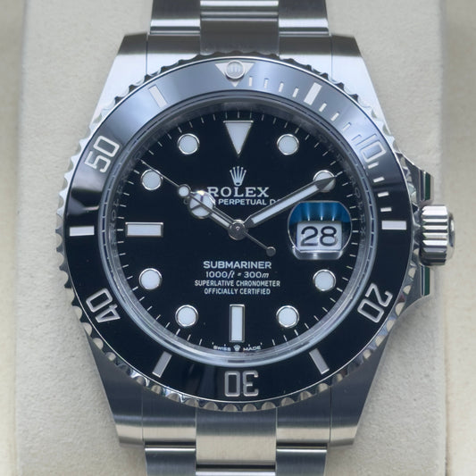 Rolex Submariner / 126610LN / Schwarz / Oyster / Full Set / 2026