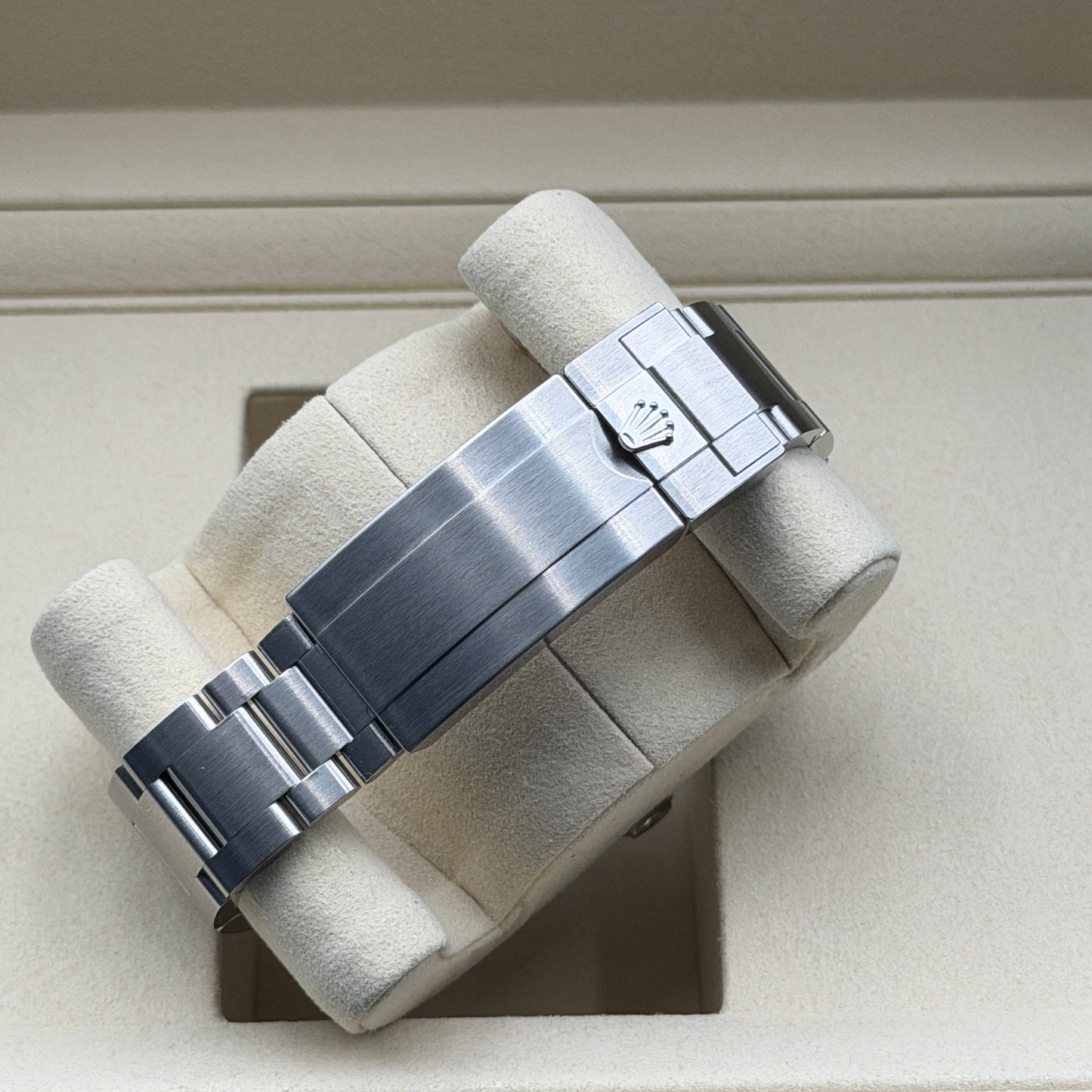 Rolex Submariner / 126610LN / schwarz / Oyster / Full Set / 2026