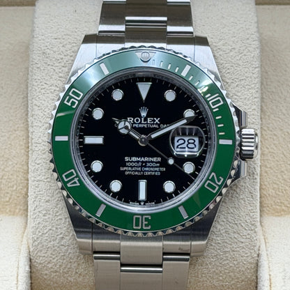 Rolex Submariner / 126610LV / schwarz / Oyster / Full Set / 2023