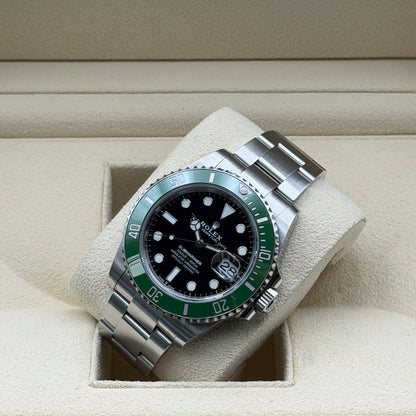 Rolex Submariner / 126610LV / schwarz / Oyster / Full Set / 2023