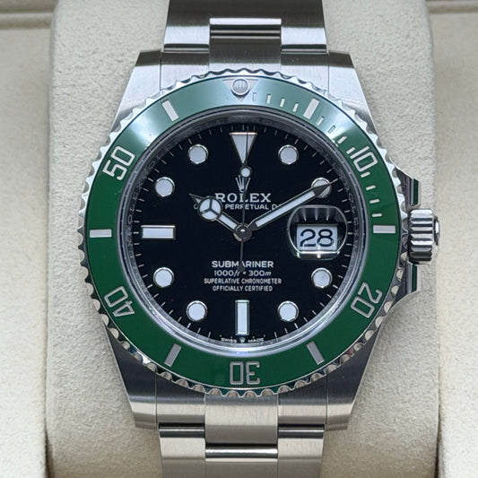 Rolex Submariner / 126610LV / Schwarz / Oyster / Full Set / 2025