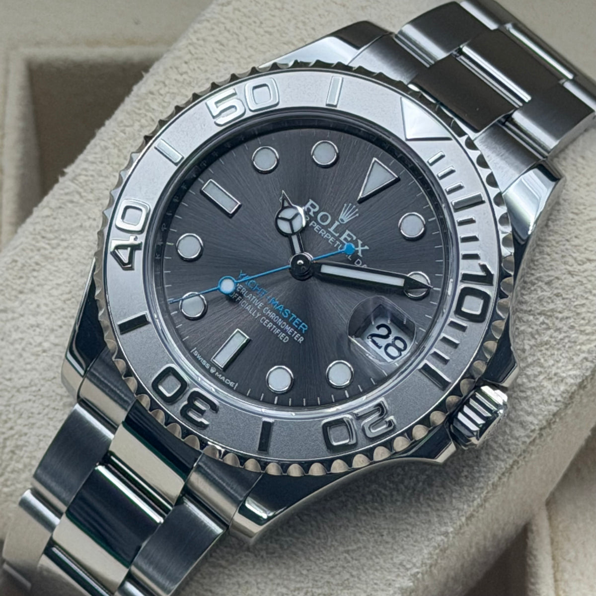 Rolex Yacht-Master 37 / 268622 / Rhodium / Oyster / Full Set / 2022