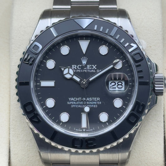 Rolex Yacht-Master 42 / 226627 / schwarz / Oyster / Full Set / 2026