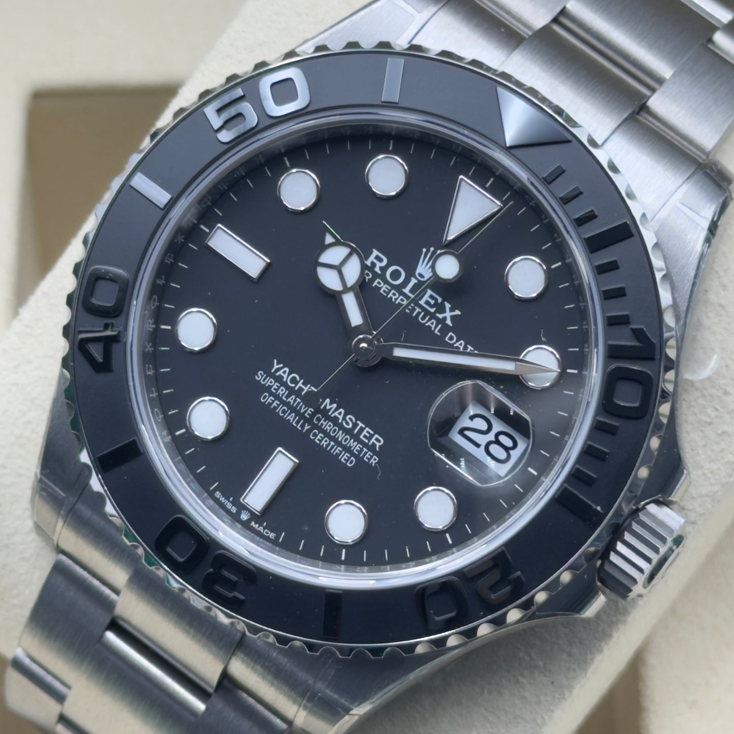 Rolex Yacht-Master 42 / 226627 / schwarz / Oyster / Full Set / 2026