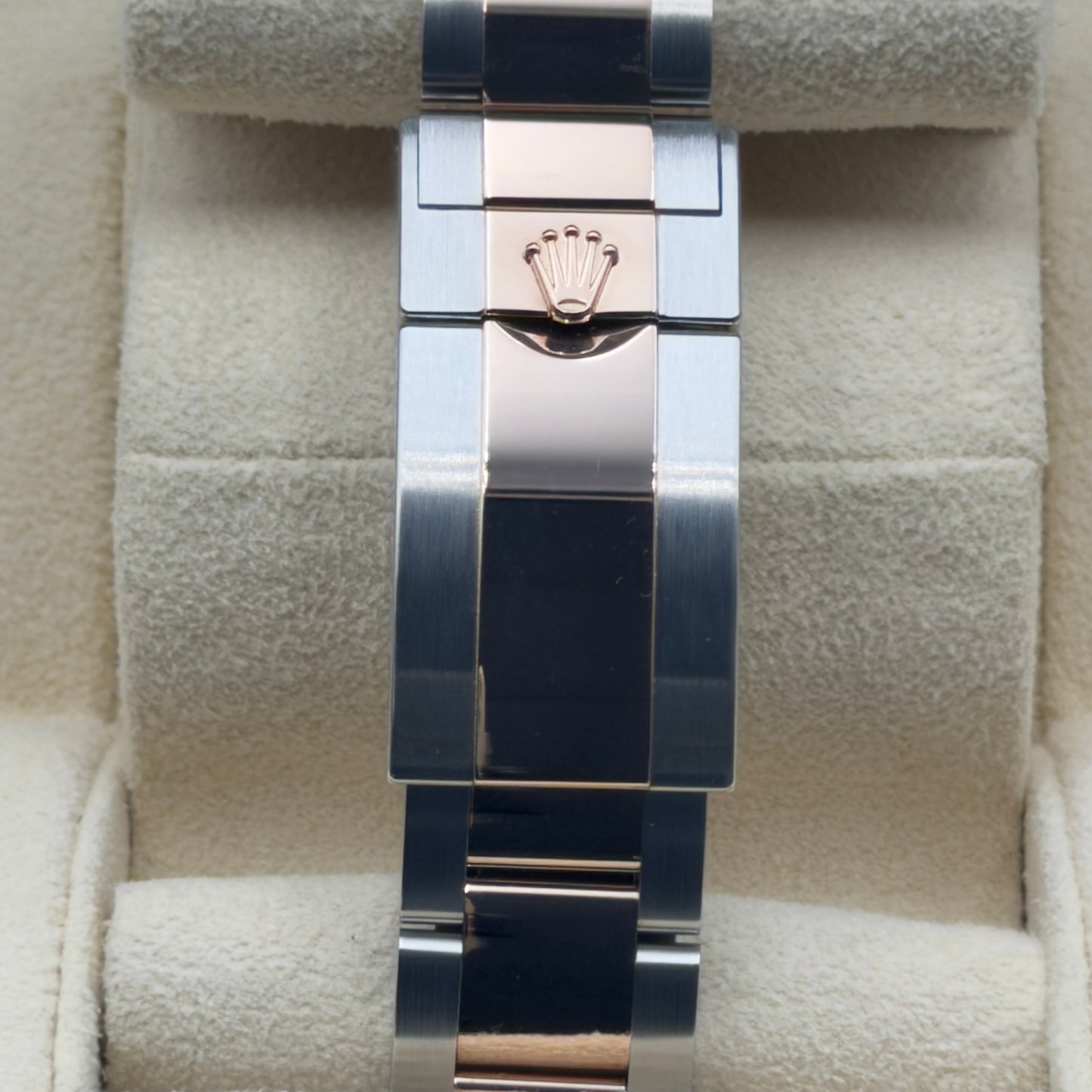Rolex Yacht-Master II / 116681 / Weiß / Oyster / Full Set / 2024