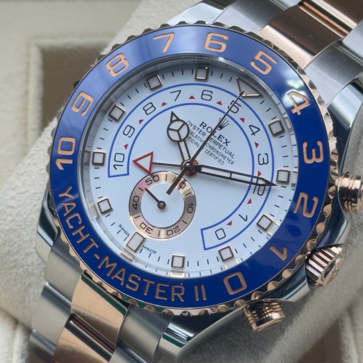 Rolex Yacht-Master II / 116681 / Weiß / Oyster / Full Set / 2024