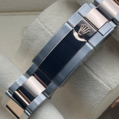 Rolex Yacht-Master II / 116681 / Weiß / Oyster / Full Set / 2024